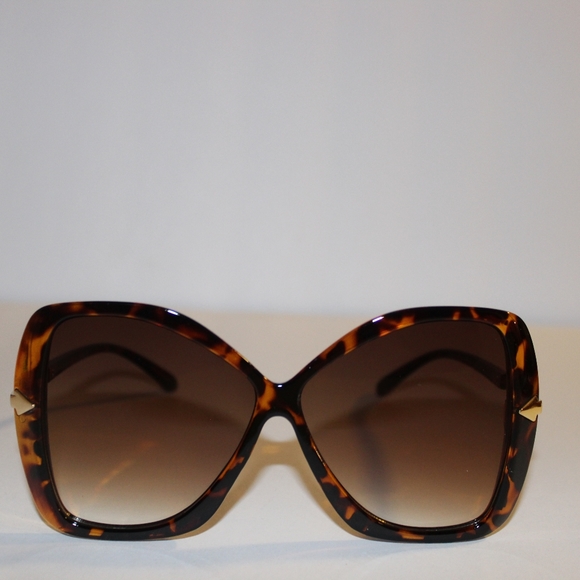 Accessories - Bowtie Sunglasses